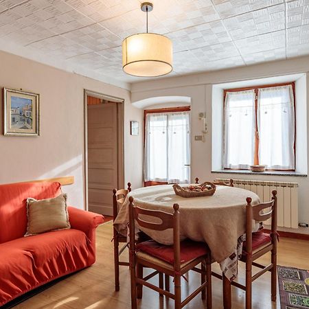 Apartamento Lo Mitcho De Pouisse Aosta Exterior foto