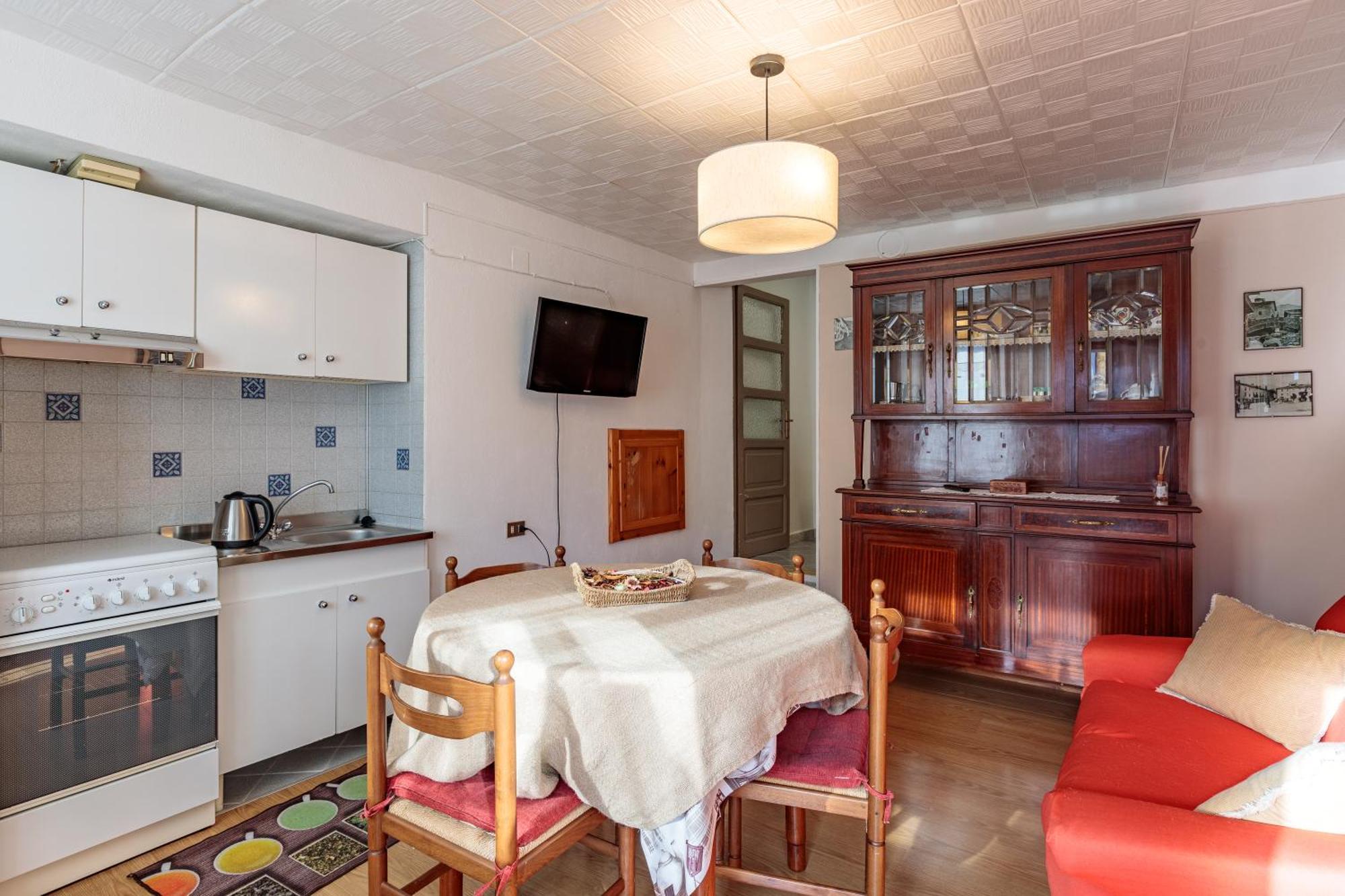 Apartamento Lo Mitcho De Pouisse Aosta Exterior foto