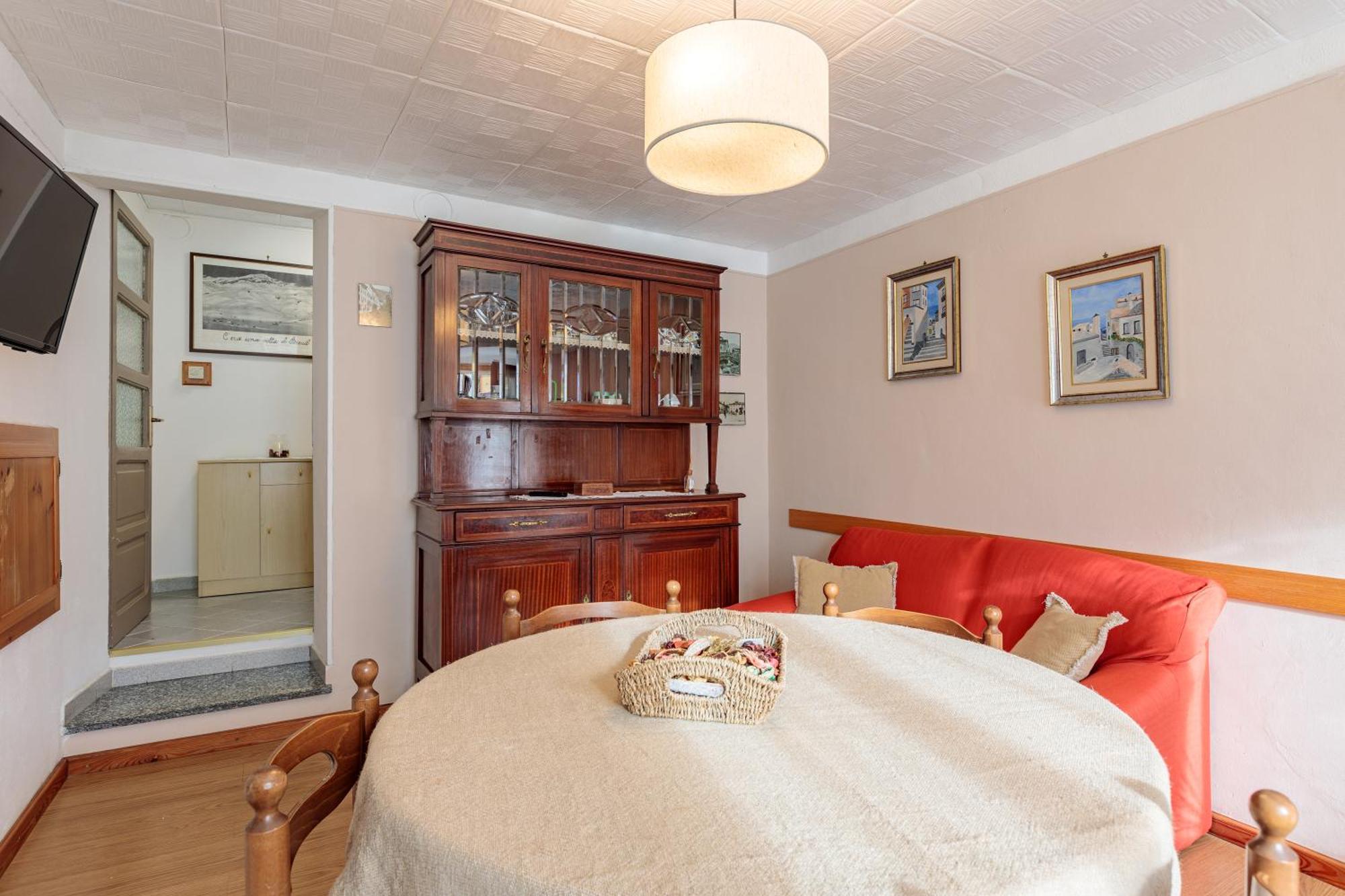 Apartamento Lo Mitcho De Pouisse Aosta Exterior foto