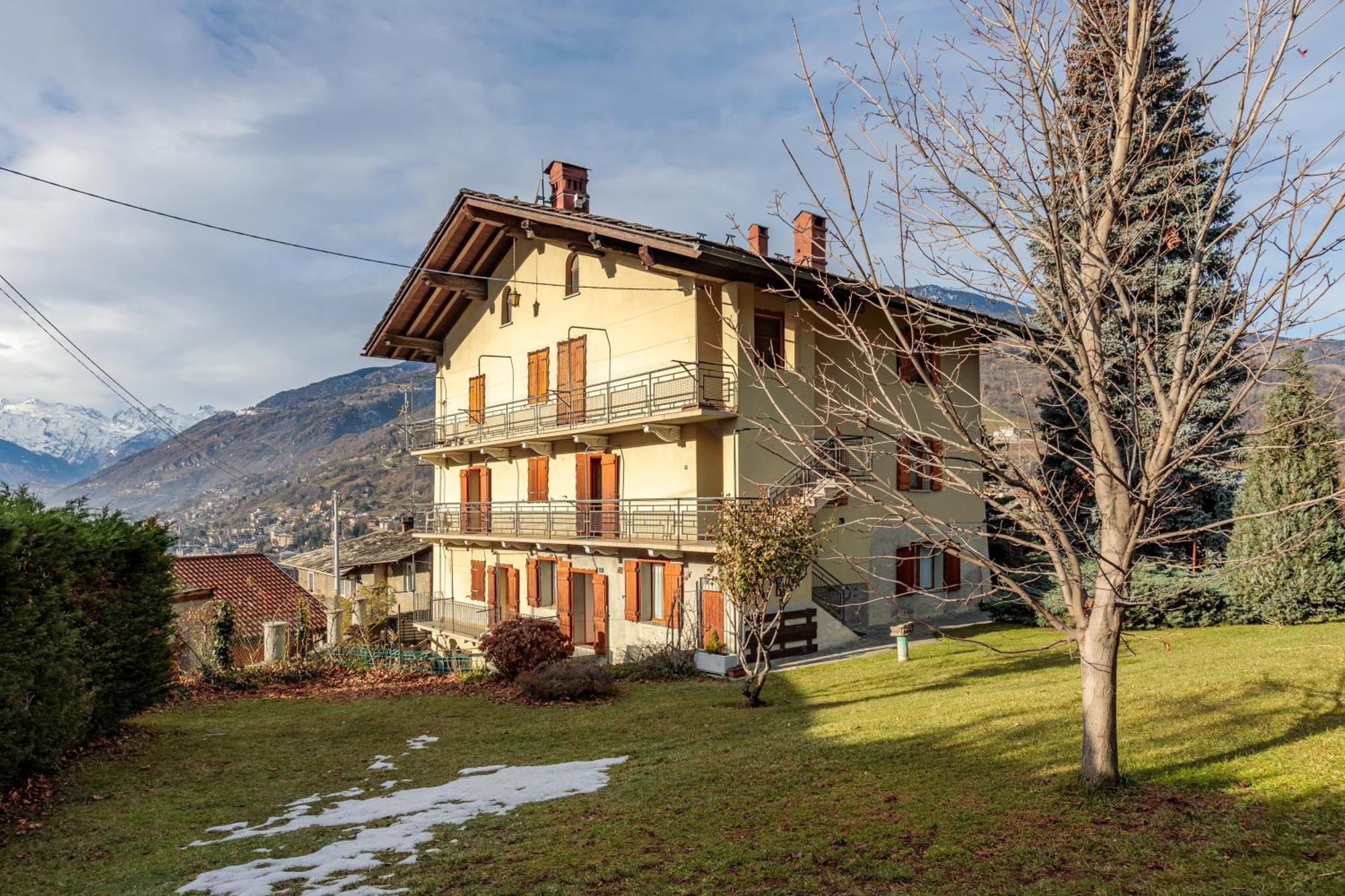 Apartamento Lo Mitcho De Pouisse Aosta Exterior foto