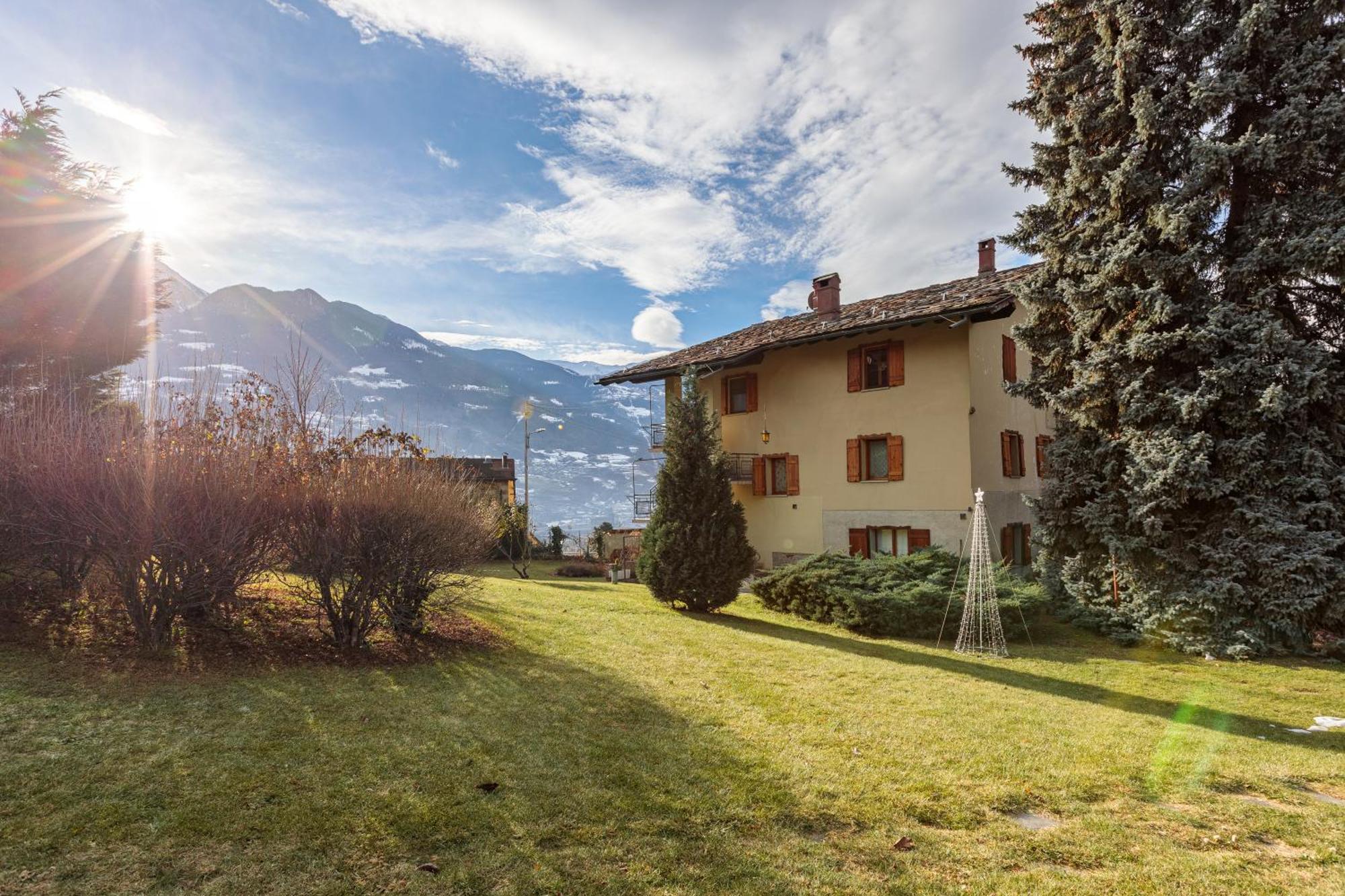 Apartamento Lo Mitcho De Pouisse Aosta Exterior foto